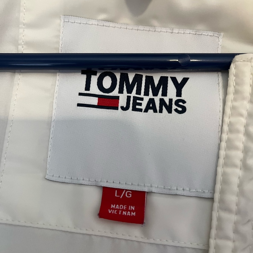 Tommy Hilfiger Women's Off-White Teddy Jacket - Picture 5 of 10
